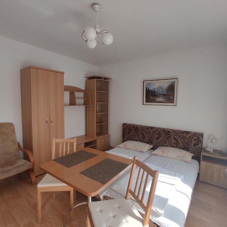 Domki I Pokoje Blisko Morza Łeba Exterior foto